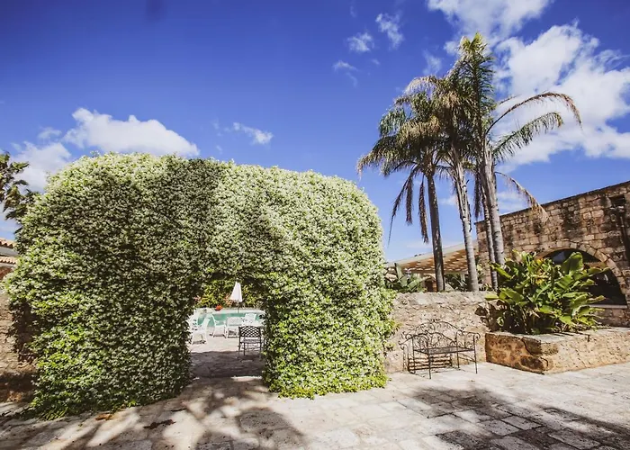 Hotell Tenuta Moreno 4*