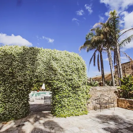 Hotel Tenuta Moreno 4*